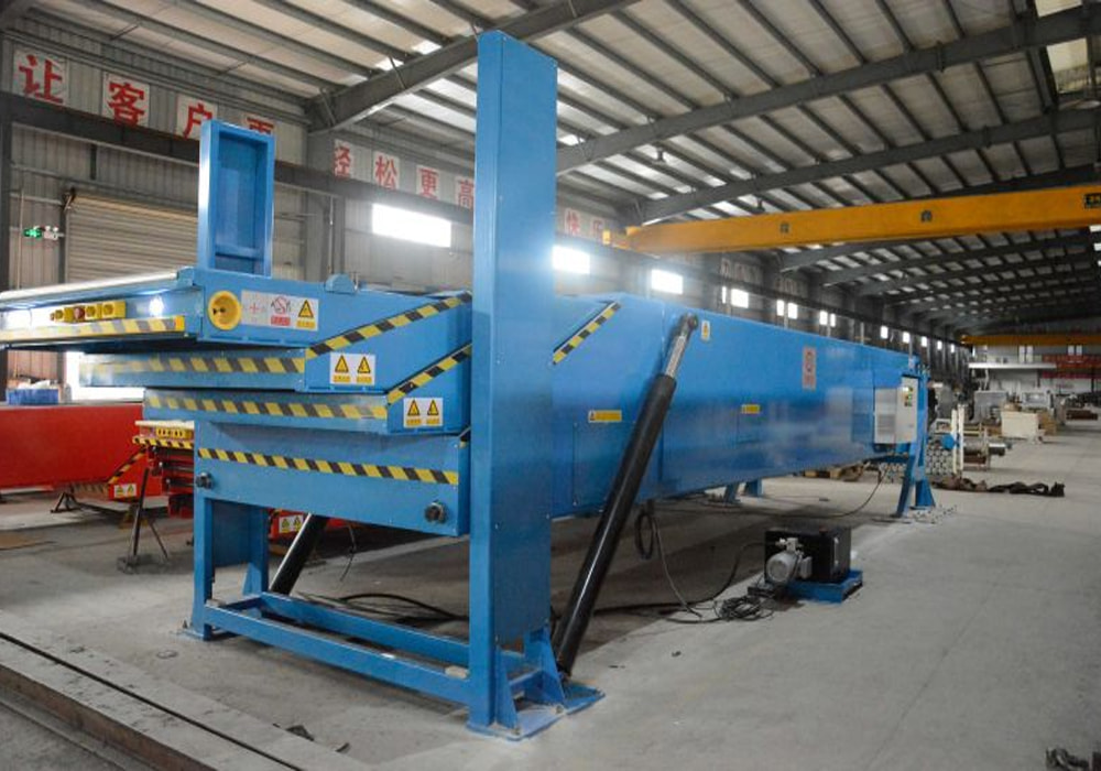 Telescopic machinery